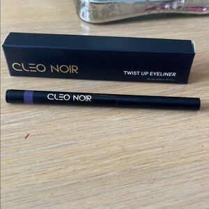 Cleo noir twist up mechanical eyeliner NWT